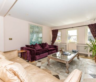 15 Shandon Park, Monkstown, Blackrock, Co. Dublin - Photo 2