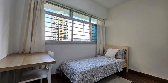 Blk 62A Strathmore Green (Queenstown), HDB 4 Rooms - For Rent - Photo 2