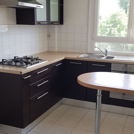 Rez de Chaussée surélévé vue dégagée - Photo 3