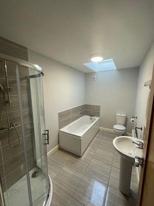 7 Newtownbreda Grove, Belfast, BT8 6BP - Photo 1