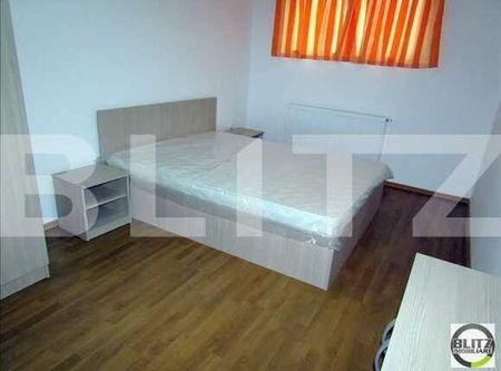 2 camere, 54 mp, parcare, prima inchiriere, demisol, zona strazii Plopilor - Photo 3