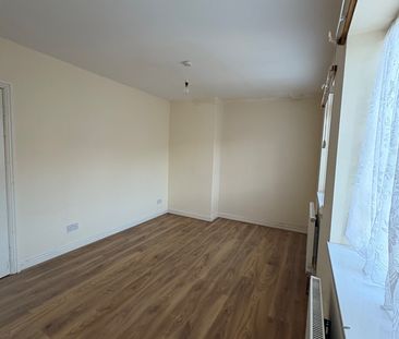 2 Bed End Terrace, Alwold Road, B29 - Photo 4