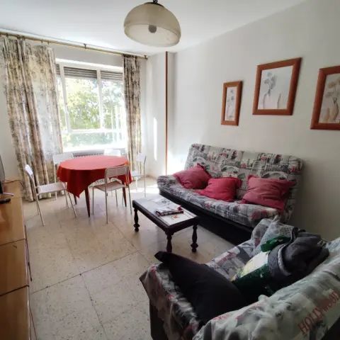Piso en alquiler en Plaza del Bretón - Foto 1