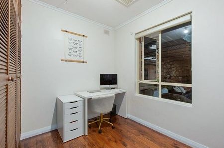 92 Yarmouth Road, Dover Gardens SA 5048 - House For Rent | Domain - Photo 4