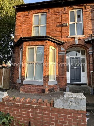 Pine Grove, Manchester, M14 5QG - Photo 4