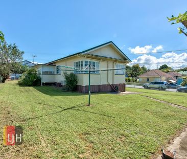 RENOVATED 3 BEDROOM COTTAGE IN FANTASTIC KEDRON LOCATION - Photo 2