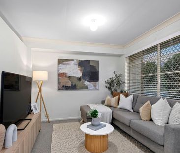 83 Wimbledon Cct, Carseldine QLD 4034 - House For Rent | Domain - Photo 3