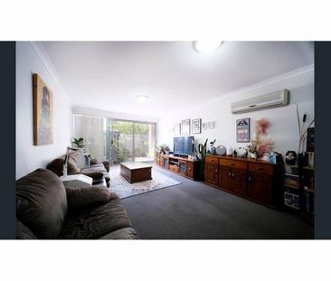 UNIT AT REFLECTIONS ON LITTLE STREET - Photo 5