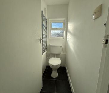 3 bedroom detached house to rent - Photo 6