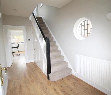 3 bedroom semi-detached house to rent - Photo 2