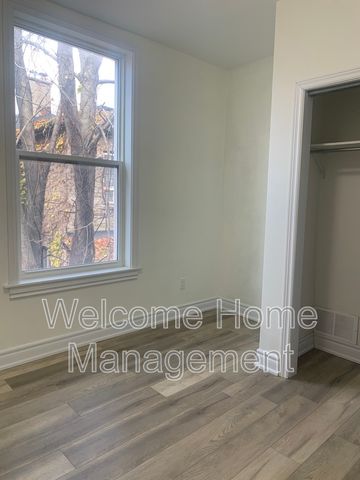 $1,900 / 2 br / 1 ba / Charming 2-Bedroom Upper Unit in the Heart of Hamilton! - Photo 5