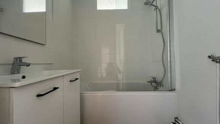 Location Appartement 3 pièces 69m² CHAMALIERES 63400 - Photo 3