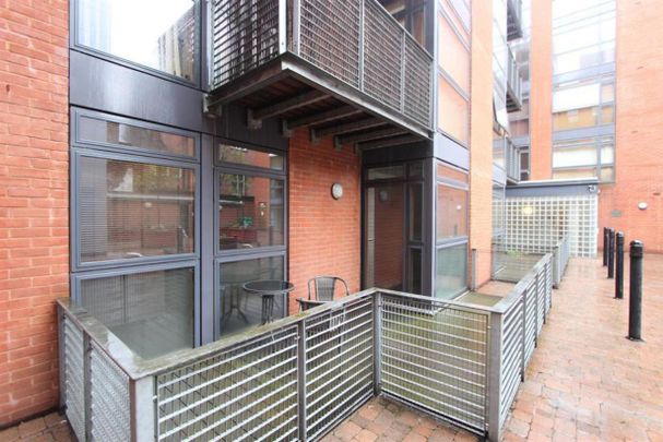 Smithfield Apartments, Rockingham Street, Sheffield, S1 4EY - Photo 1