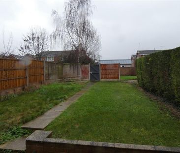 2 bedroom townhouse to rent - Photo 3