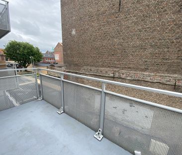 STUDIO AVEC BALCON ET PARKING - QUARTIER SAINT HONORÉ - Photo 2