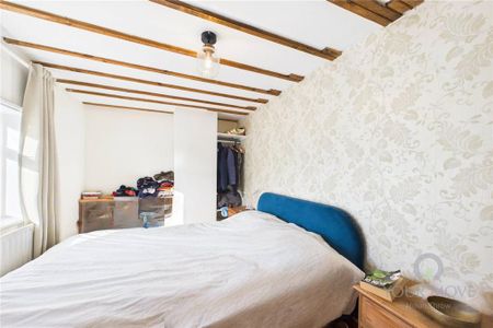 2 bedroom terraced house to rent - Photo 2