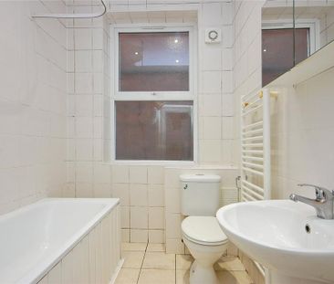 3 bedroom maisonette to rent - Photo 4