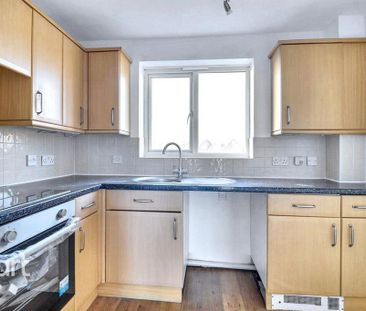 2 bedroom flat to rent - Photo 3