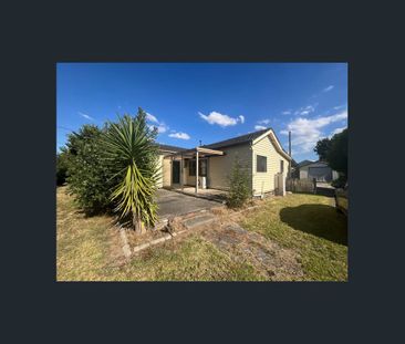 Convenient Location Near Schools and Town! - Photo 6