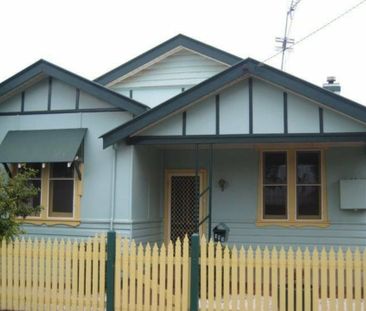 Charming Country Living in Dubbo - 3 Bedroom Home for Rent - Photo 1