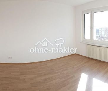 2-Raum-Wohnung mit Einbauküchen in Neukieritzsch 319€ KM - Foto 1