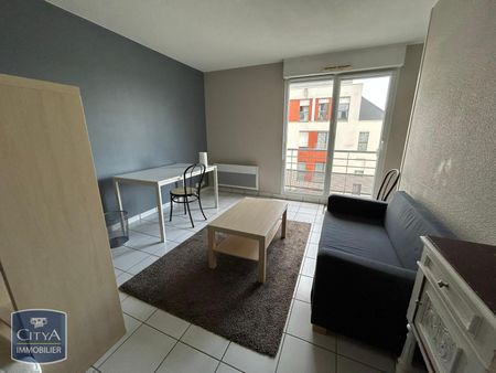 Location Appartement 1 pièce 33m² LAVAL 53000 - Photo 2