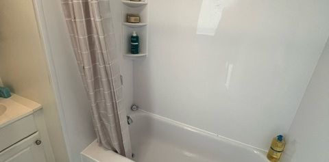 Tres Beau 3 1/2 Semni Meuble - Photo 2