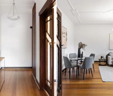 Gorgeous Family Living! - Photo 5