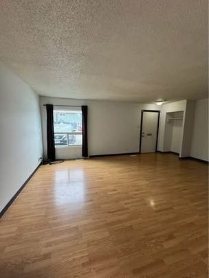 Upland Street - 2131 - A109 - 1 - Photo 1