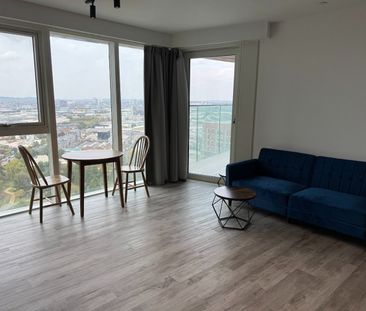 1 Bed Flat, Portal Way, W3 - Photo 5