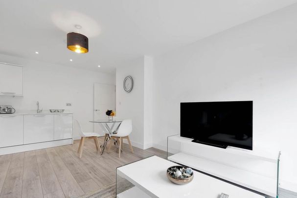 2 bedroom apartment to rent - Photo 1