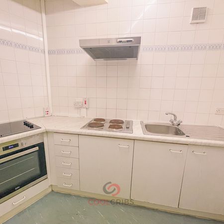 Holloway Road, Islington, London, N7 - Photo 3