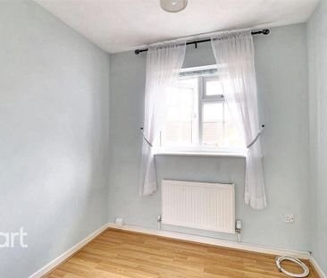 3 bedroom end of terrace house to rent - Photo 6