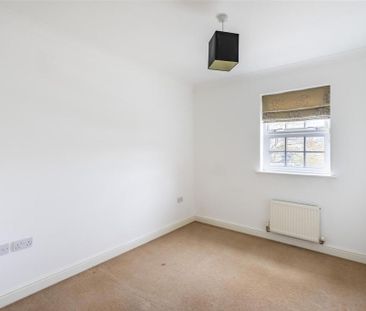 2 bedroom property to rent - Photo 4