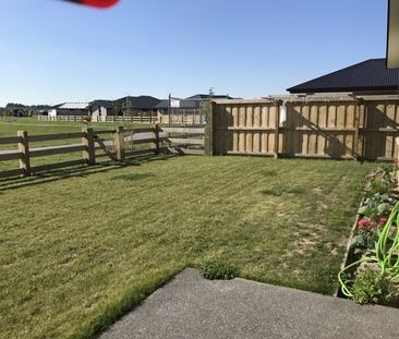 10 Gurners Lane, Lincoln - Photo 2