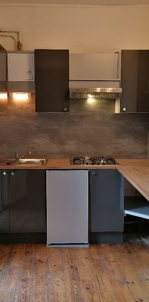 Location Appartement 1 pièce 25m² - Photo 1