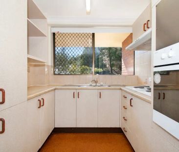 “Super sized apartment” - Photo 2