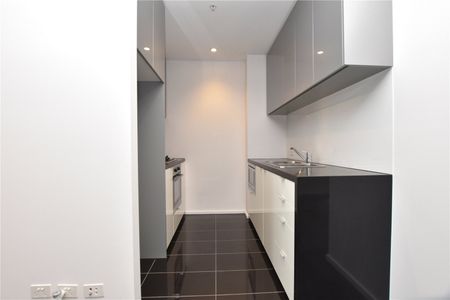 3203/151 City Road - Photo 2