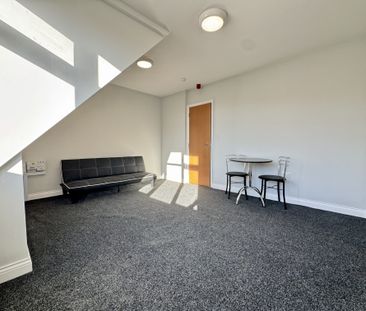 Rosary Road, Norwich - Photo 1