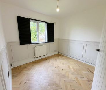 2 bedroom ground floor flat to rent - Photo 2