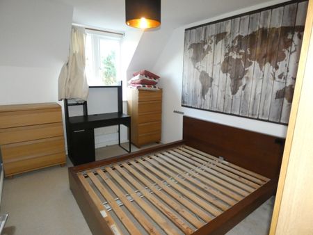 Newgate Close, St. Albans - Photo 3