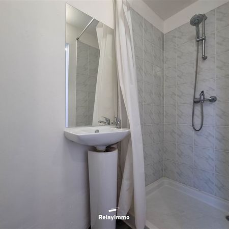 Studio au 2e étage - Photo 3