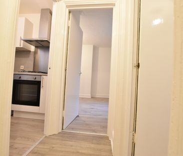 1 Bed Flat, Crescent Road, LU2 - Photo 4