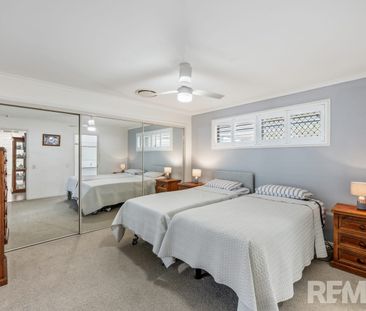 Beautiful Aroona Home with Pool & Outdoor Entertaining - Photo 4