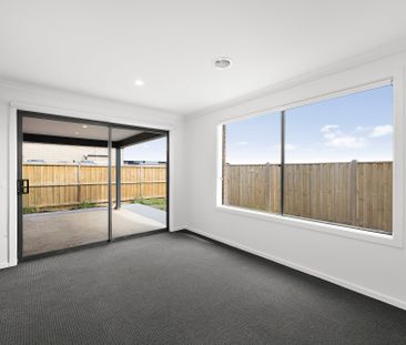 43 Whitecross Drive, Thornhill Park. - Photo 4