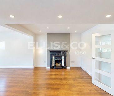 Oaklands Avenue, WD19, Hertfordshire - Photo 2