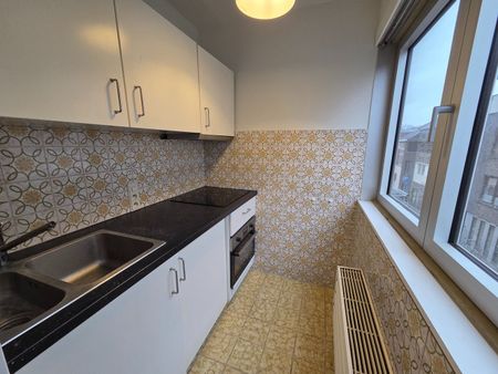 Recent gerenoveerde studio met terras in de Parkstraat 106. - Foto 3