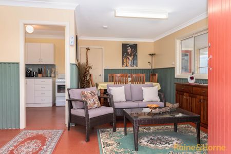 1/38 Rocklea Rd, Invergowrie, NSW 2350 - Photo 4