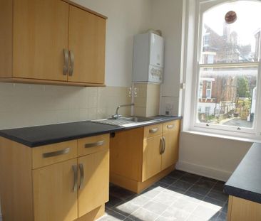 1 bedroom detached house to rent - Photo 5