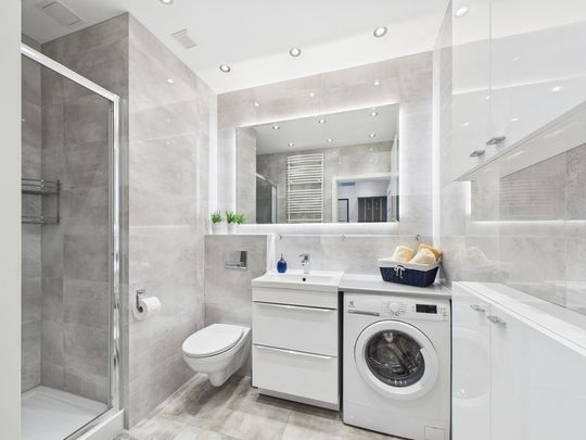 2 pokoje, balkon i garaż – komfort i styl w jednym - Фото 1